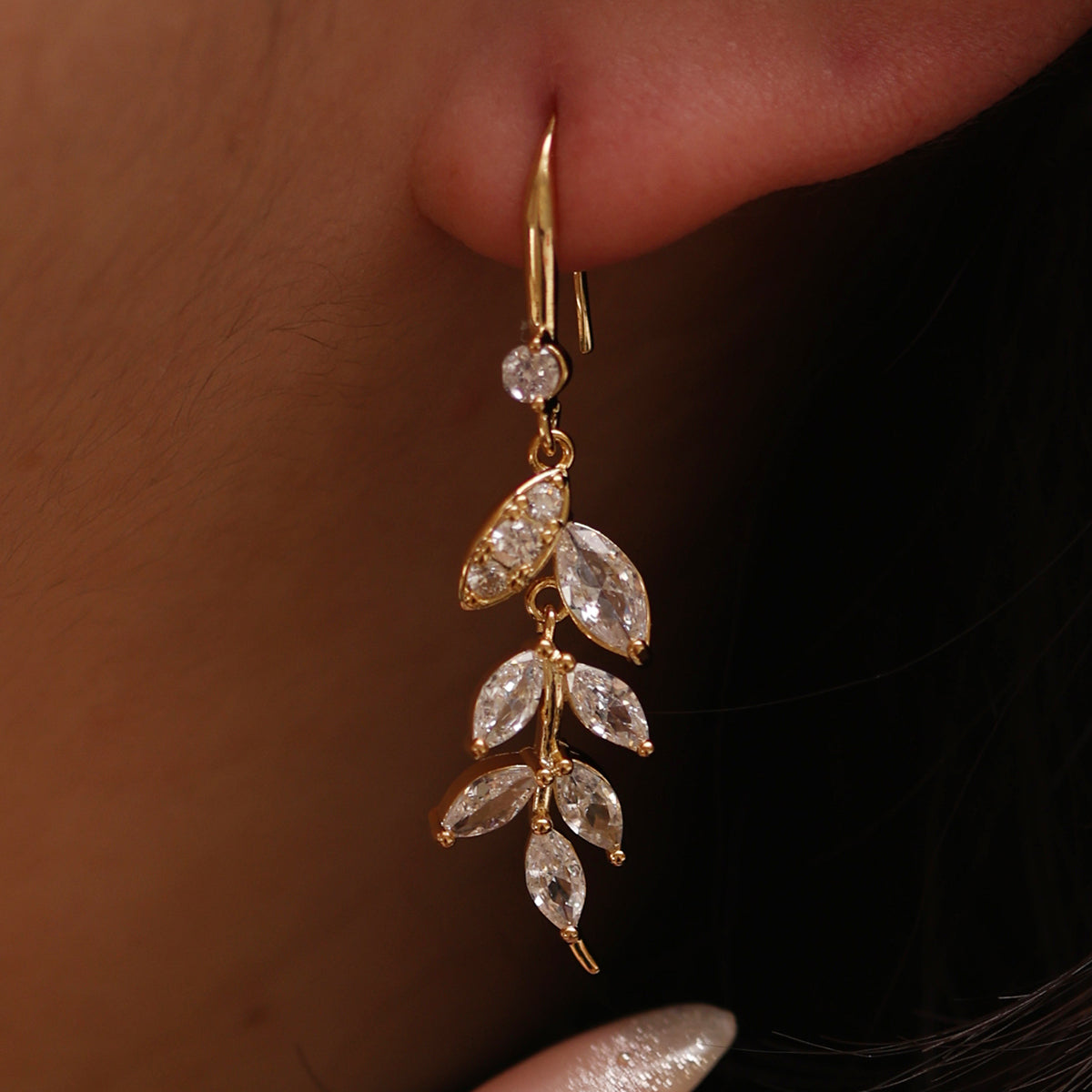 Vine drop hook earrings
